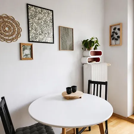 Apartamento Stare Bielany Apartment Varsóvia